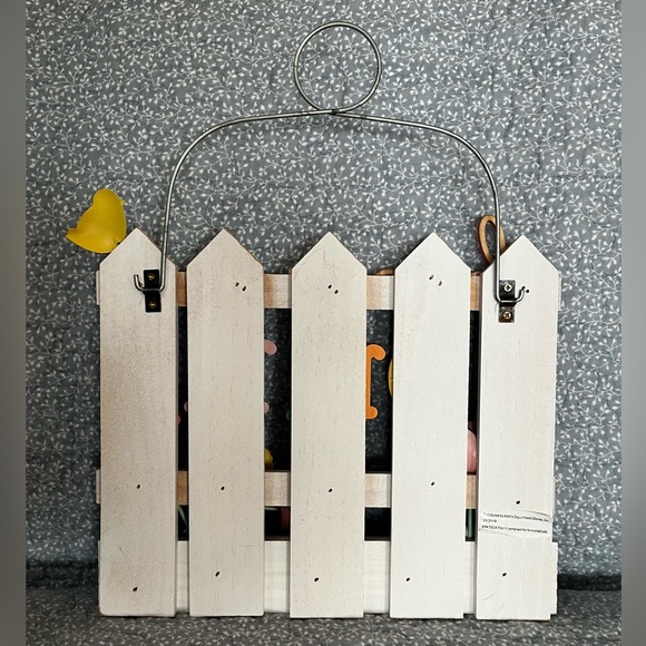 Colorful 'Happy Spring' Sign - Picture 2 of 2